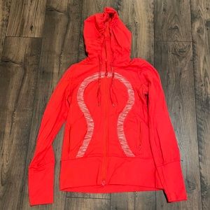 Lululemon stretchy jacket coral red sz 8